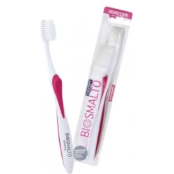 Curasept Biosmalto Sensitive - Spazzolino per denti sensibili