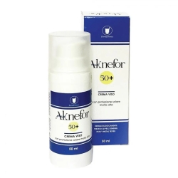 Crema Solare Viso Aknefor 50+ Protezione Molto Alta 50 ml