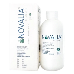 Novalia Detergente - Olio Bagno-Doccia Delicato Nutriente per Pelli Sensibili e Reattive 250 ml