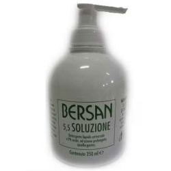 5,5 Soluzione - Detergente liquido universale a pH acido 250 ml