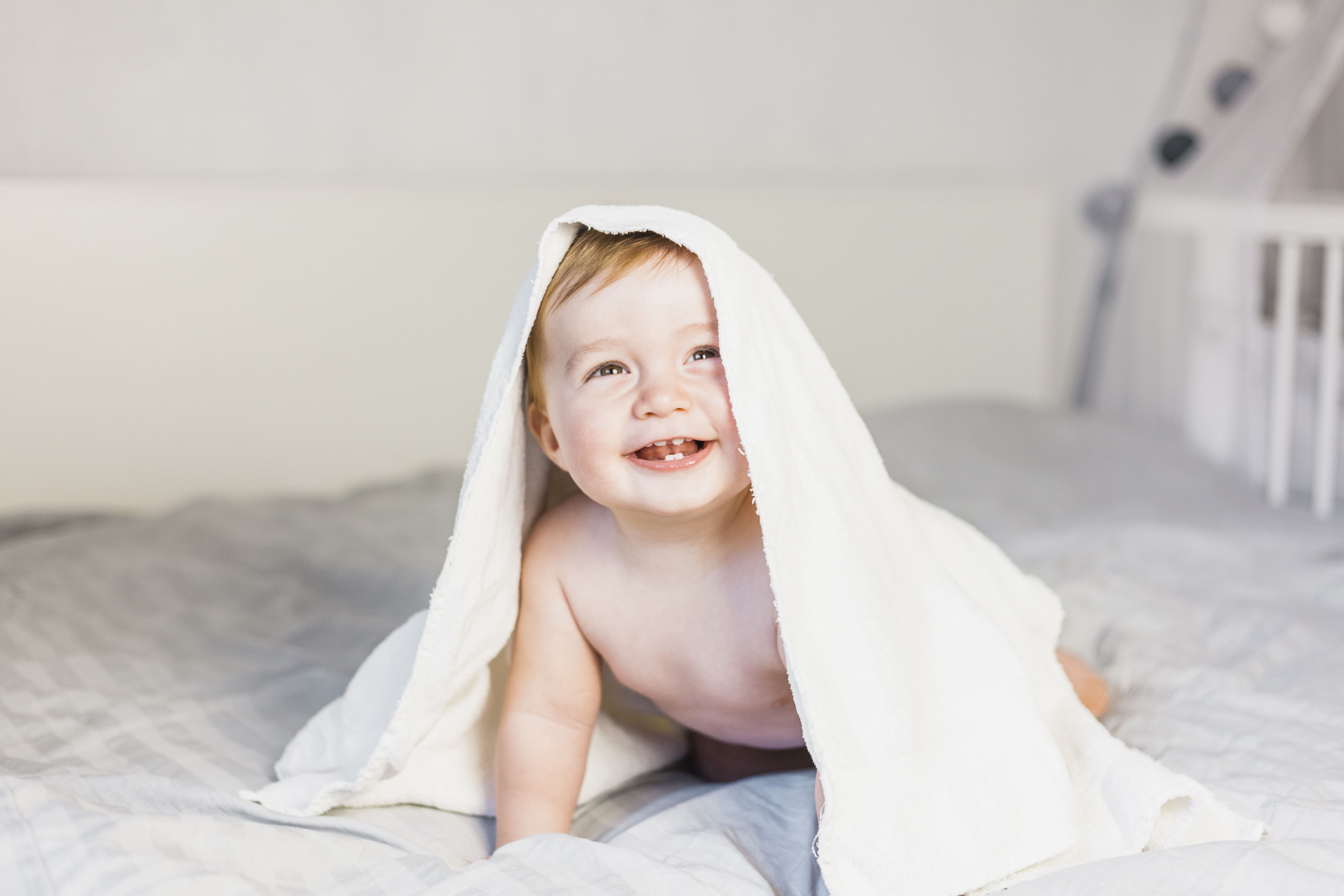 Dentizione dei neonati: cosa avviene quando spuntano i primi dentini?