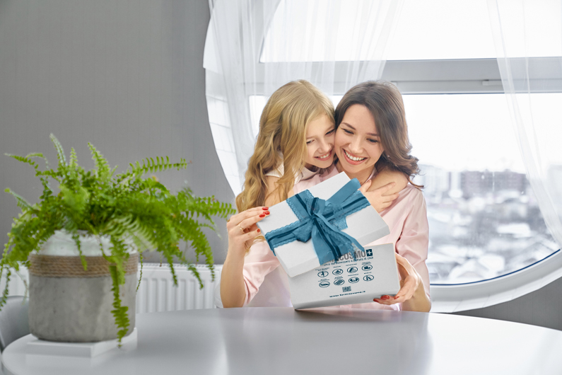Festa della mamma 2021: ecco come dirle grazie con il regalo giusto
